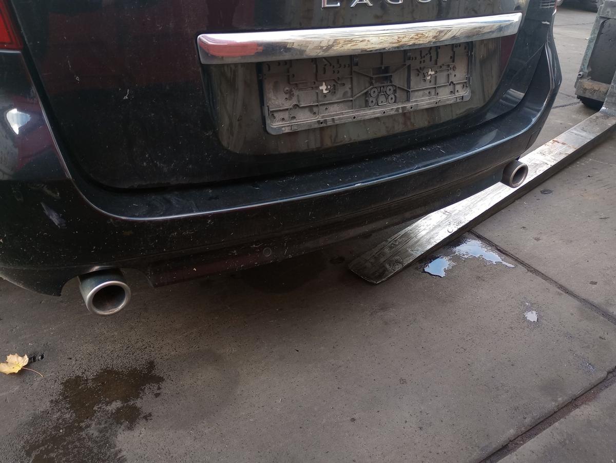 Renault Laguna 3 Grandtour orig Stoßstange Stossfänger hinten 676 Bj 2010