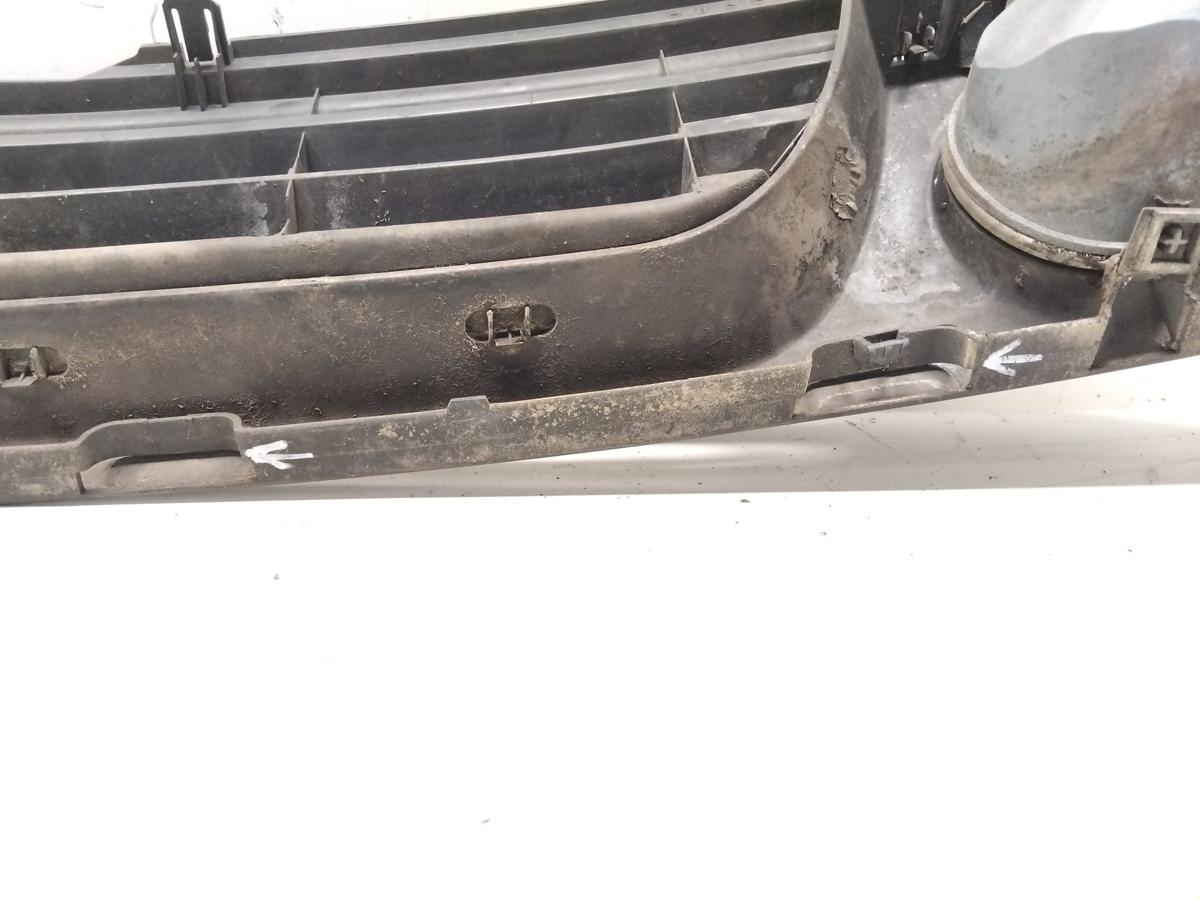 VW Lupo 6X original Frontblende brillantschwarz L041mit Grill besch&auml;digt Bj.2004