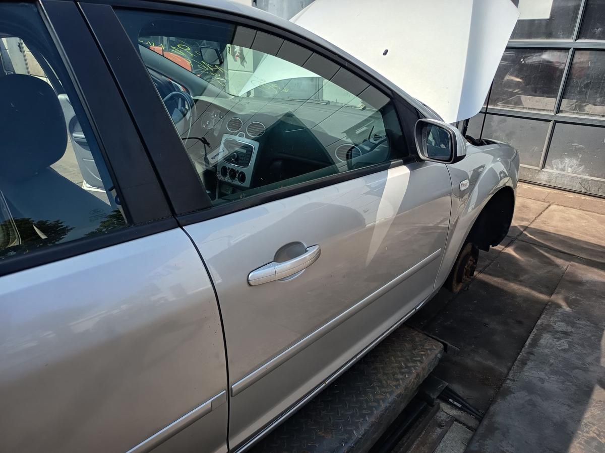 Ford Focus II original T&uuml;r vorn rechts Beifahrer Roht&uuml;r Polarsilber Bj 2008