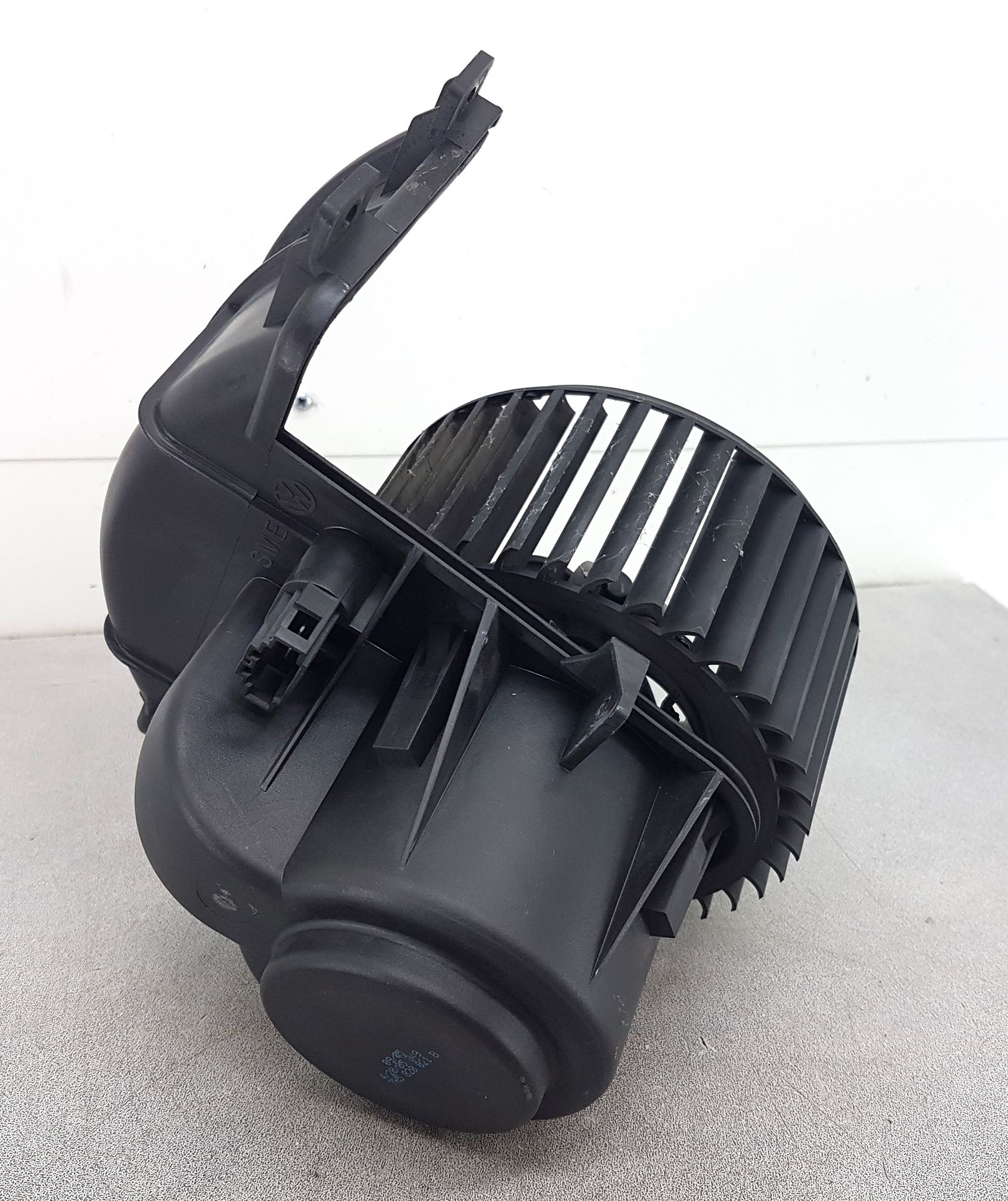 VW T5 Gebläsemotor vorn 7L0907521 Bj2006 für Klima inkl Widerstand