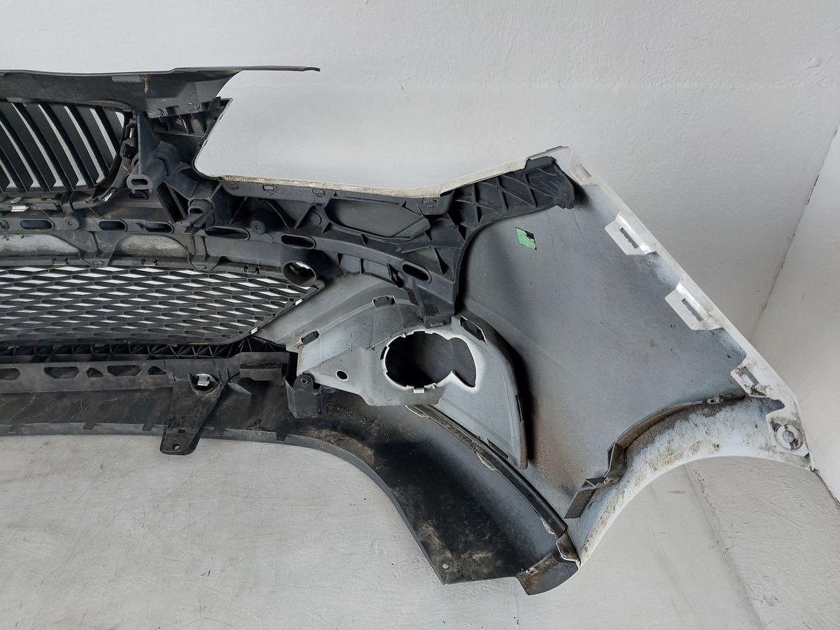 Seat Ibiza 6J Sto&szlig;f&auml;nger vorn Frontsch&uuml;rze LB9A Candywei&szlig; Kratzer rechts