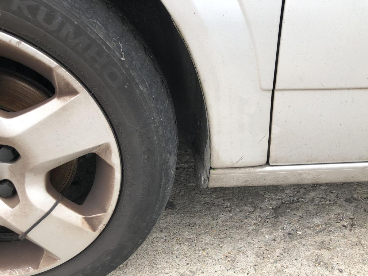 Opel Astra H Caravan Kotfl&uuml;gel vorn links Fahrerseite Seitenwand 2AU Starsilber