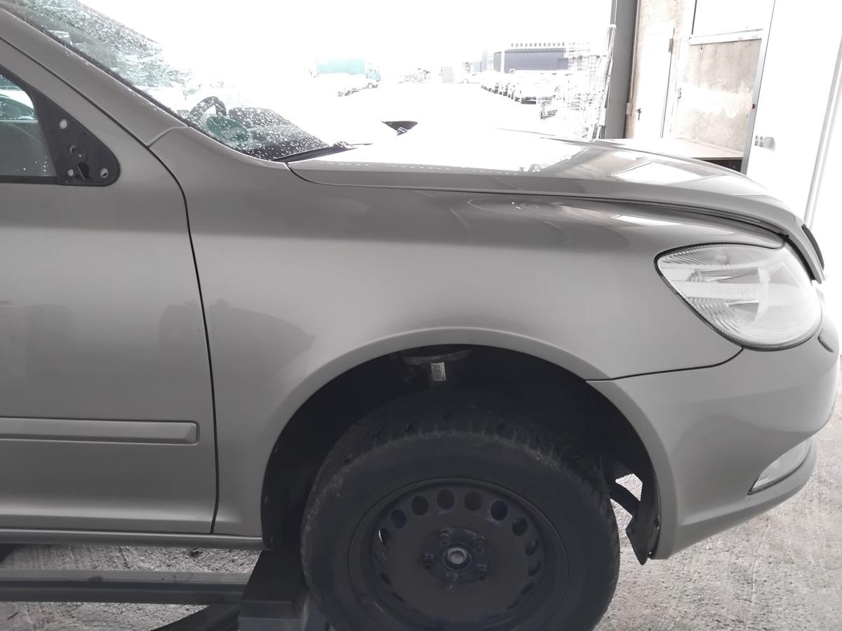Skoda Octavia 2 1Z Facelift orig Kotfl&uuml;gel vorn rechts BJ2012 LF8H cappuccinobeige