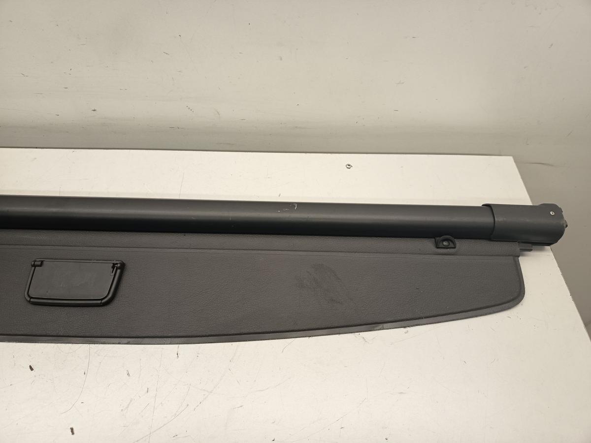 VW Touran 1T original Laderaumabdeckung Rollo schwarz Bj 2006