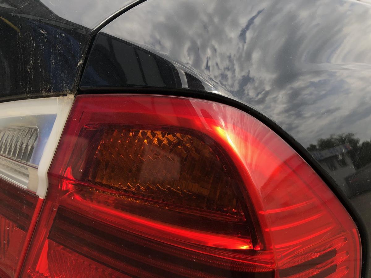 BMW 3er E90 Limo Rückleuchte außen rechts Ecke Heckleuchte Rücklicht