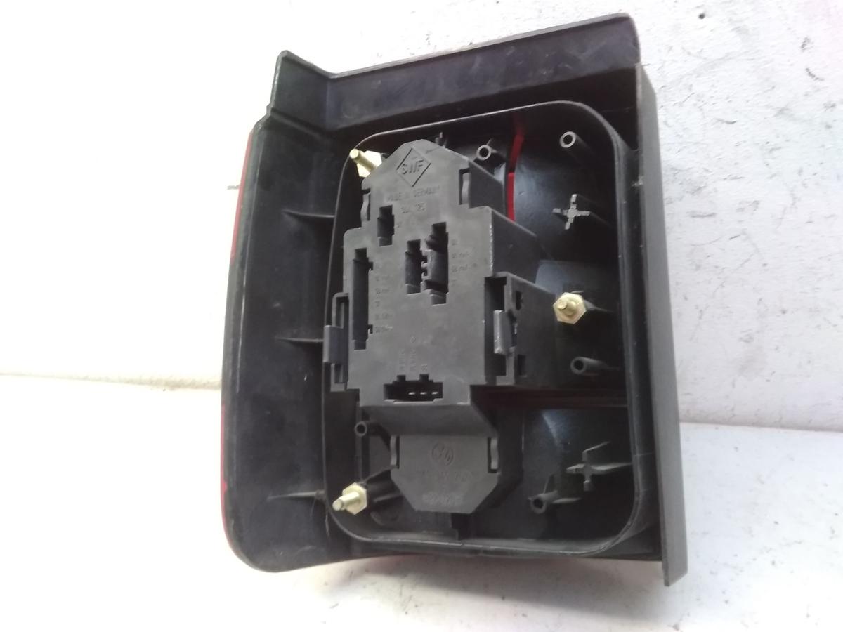 VW Passat 35i Variant R&uuml;ckleuchte Heckleuchte rechts Facelift BJ1995