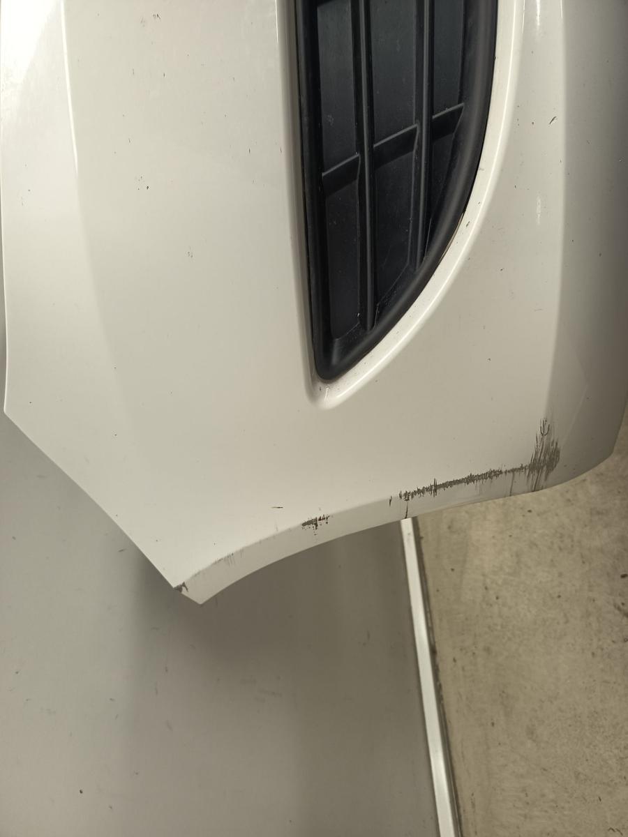 Skoda Fabia II 5J Bj 2012 original Stoßfänger Stoßstange vorn LF9E-Candyweiss Skoda Fabia II 5J Bj 2012 original Stoßfänger Stoßstange vorn LF9E-Candyweiss