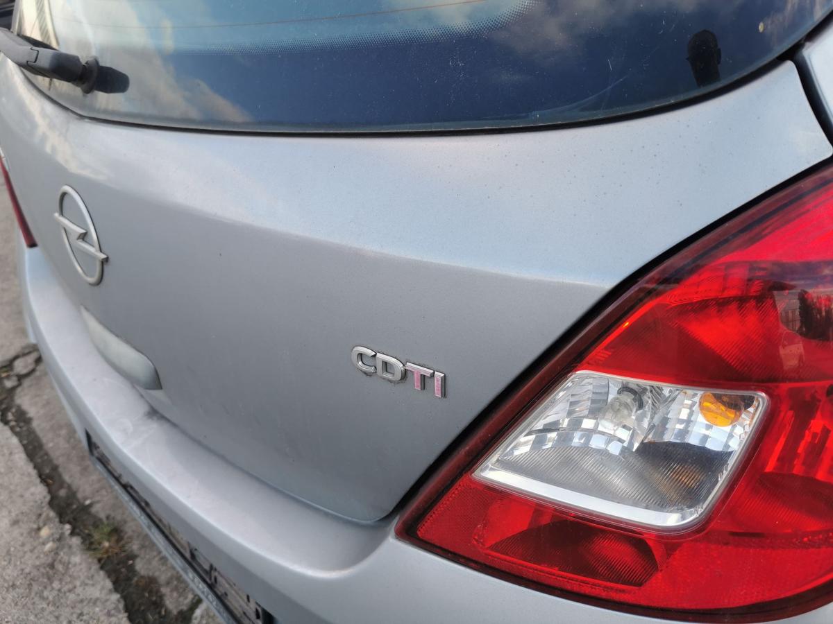 Opel Corsa D Heckklappe Klappe Deckel hinten nur 5trg Z163 Lichtsilber metallic