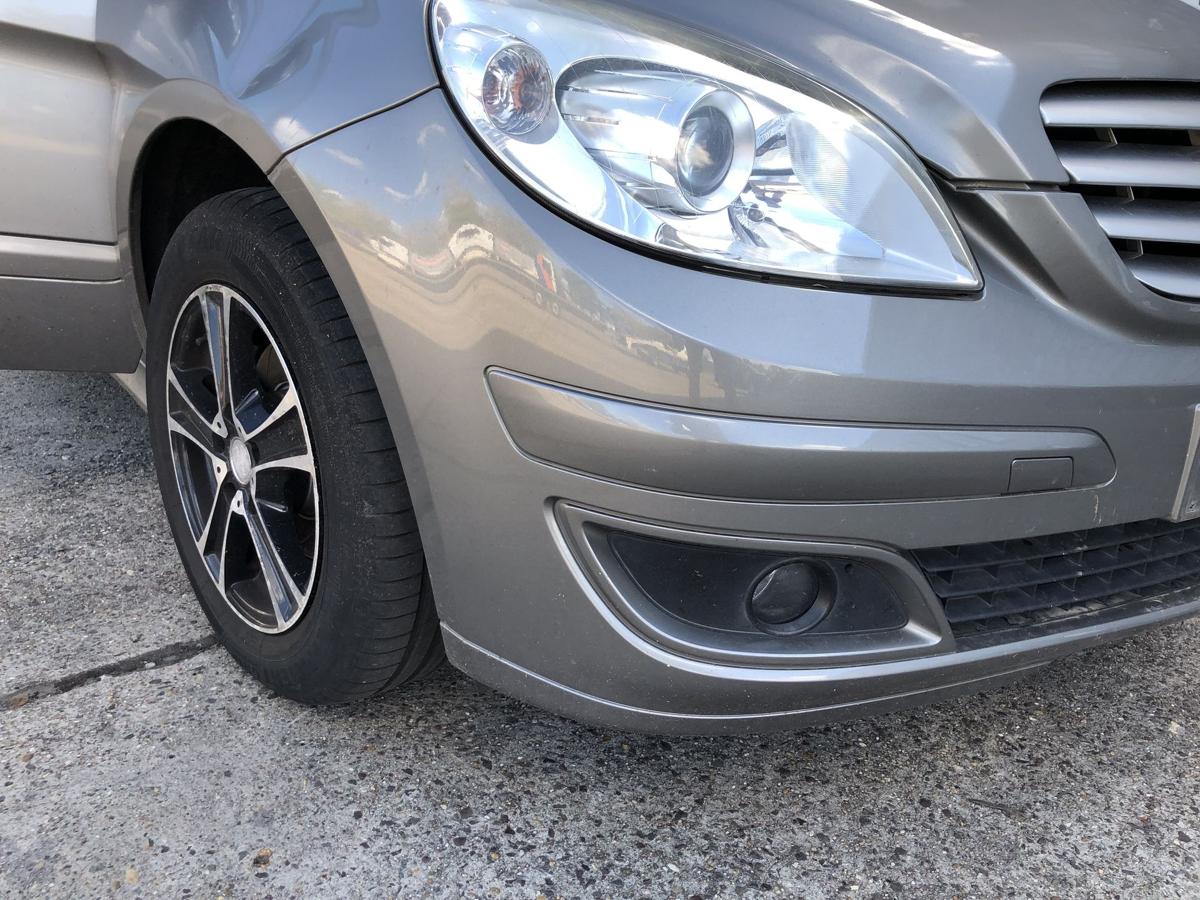 Mercedes B Klasse W245 Stoßfänger vorn Frontschürze mit Nebel 748 Kometgrau