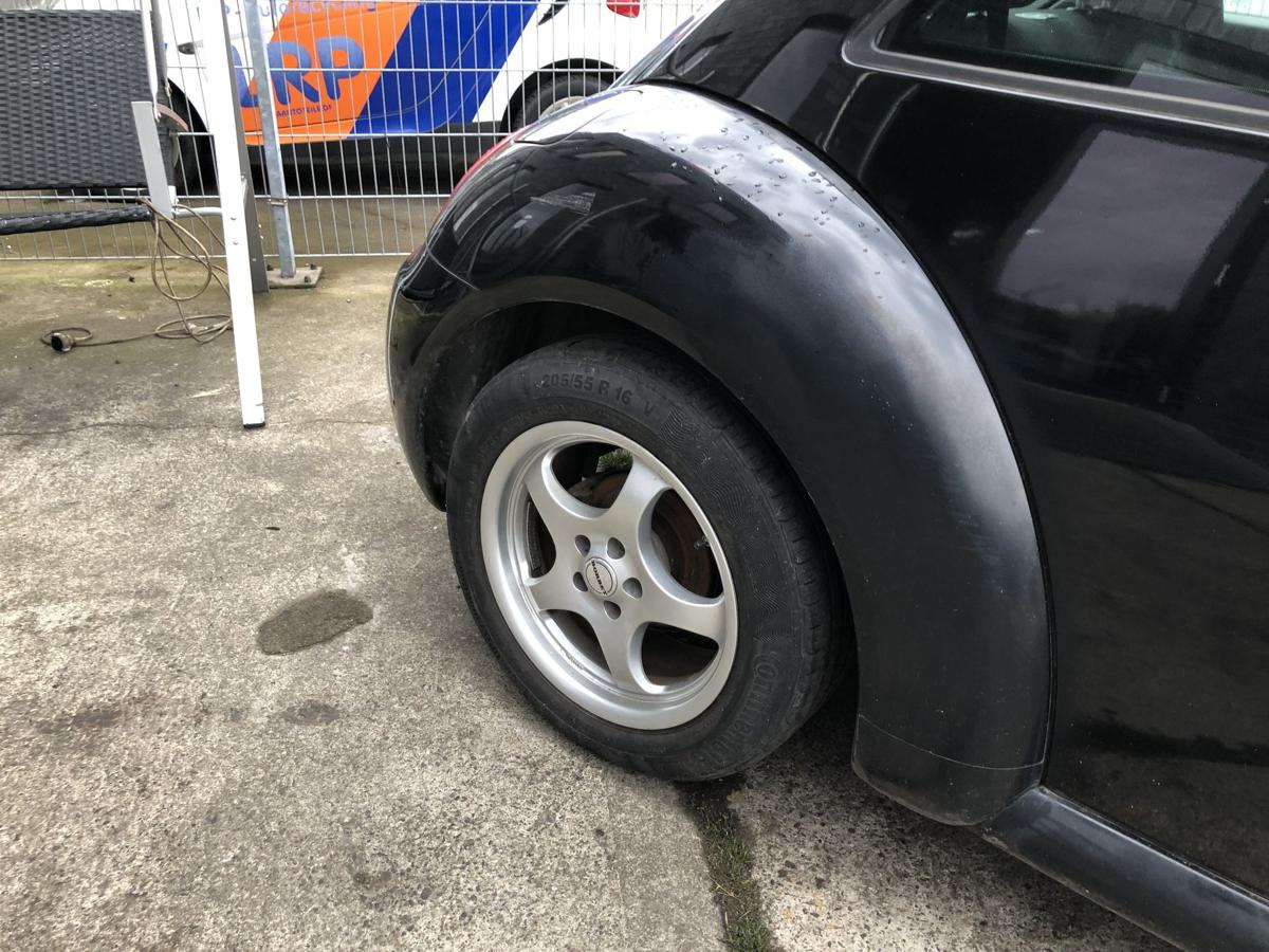 VW New Beetle 9C Kotflügel hinten rechts Radlauf L041 Brillantschwarz