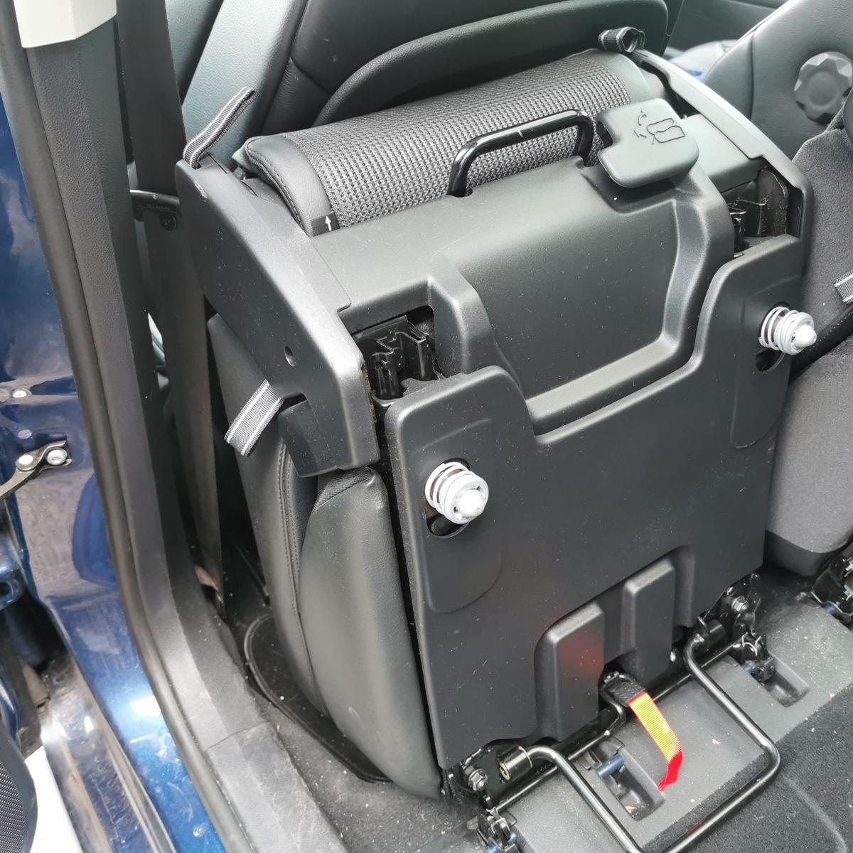 Peugeot 308 SW 4H Einzelsitz Sitz Rücksitz hinten links Stoff Leder