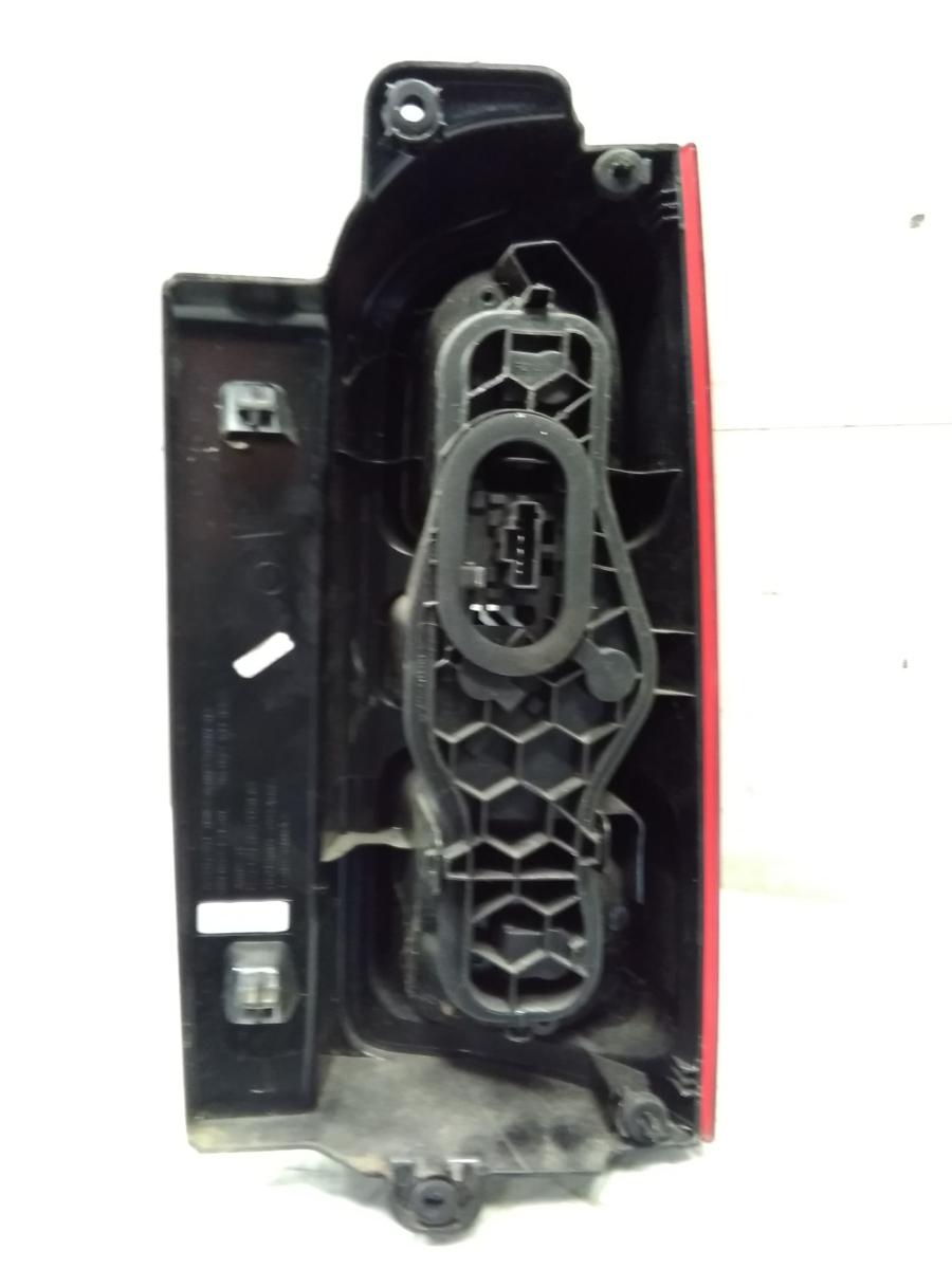 Opel Vivaro C original R&uuml;ckleuchte Heckleuchte links 9808243180 BJ2022