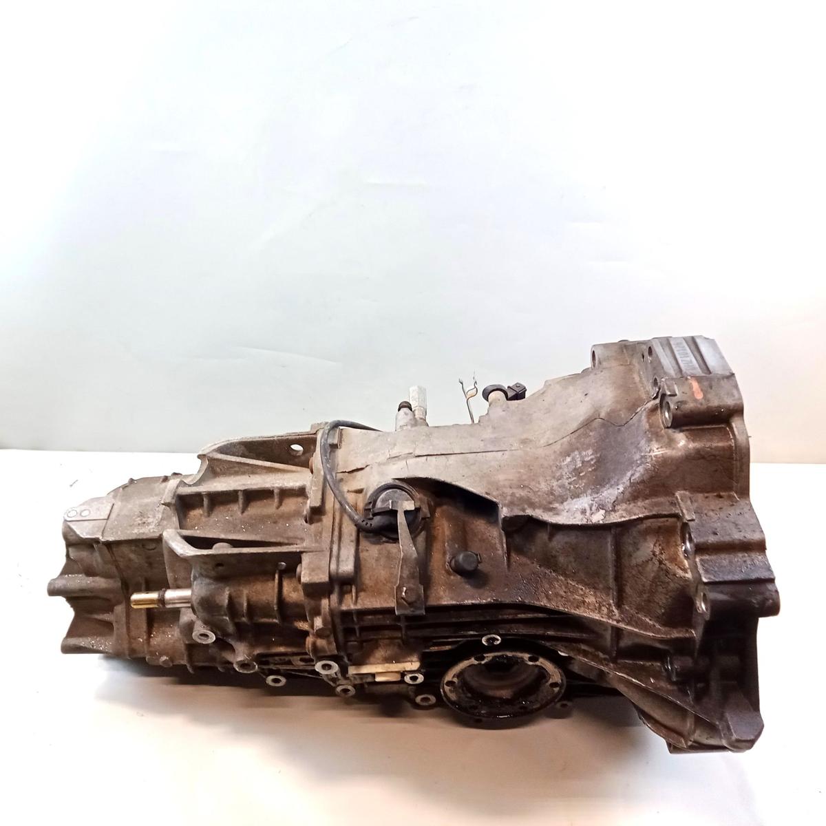 VW Passat 3B Schaltgetriebe 5 Gang DHZ 1.8 92kW BJ1997