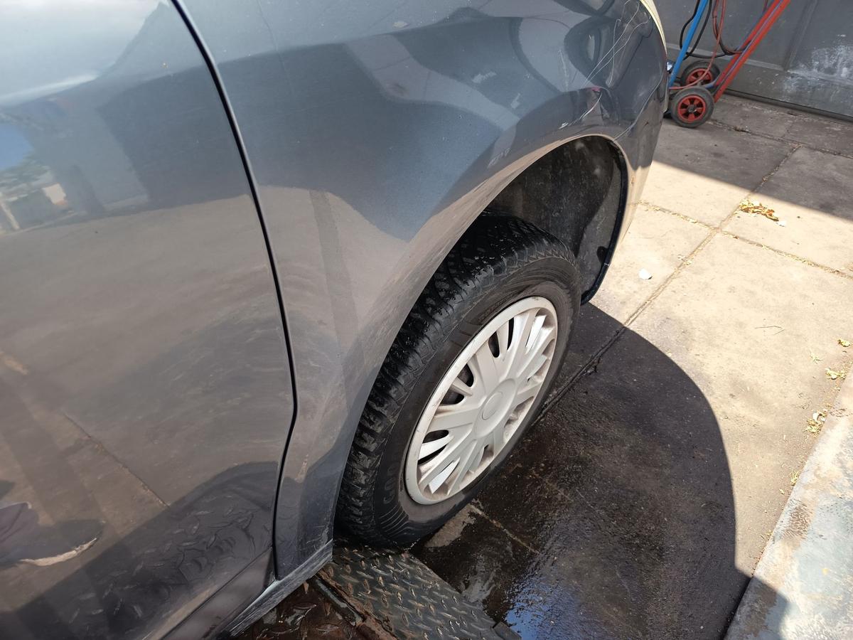 Citroen C4 original Kotfl&uuml;gel rechts Seitenteil EZW Eisengrau Bj 2007
