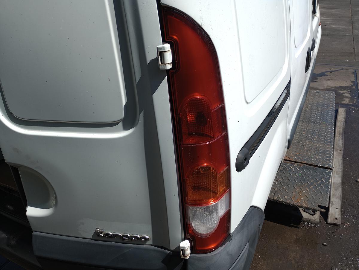 Renault Kangoo orig Rückleuchte rechts für Hecktür Facelift Bj 2004