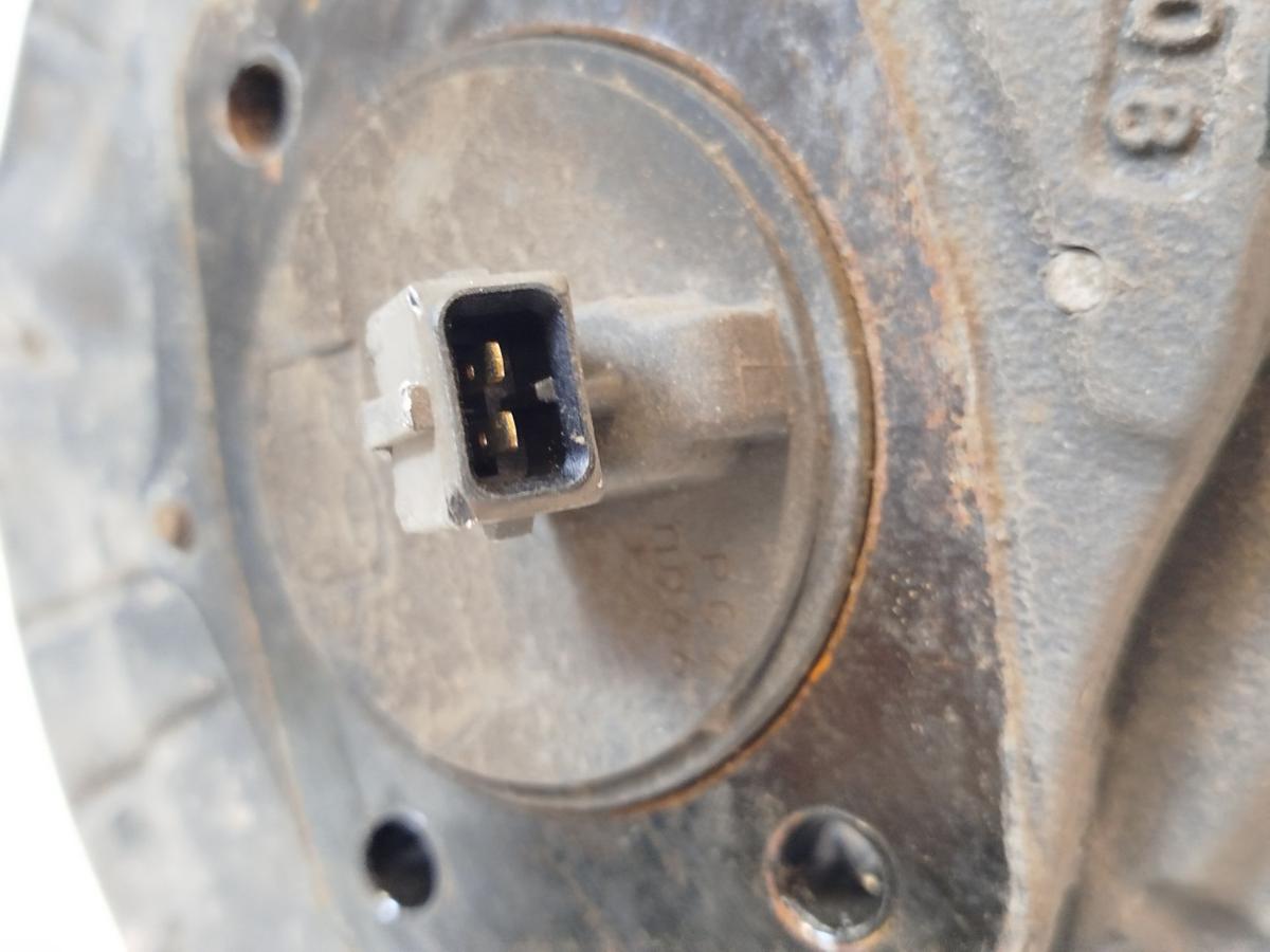 Hyundai i30 PD Mild Hybrid Achsschenkel hinten links Hinterachse Radlager