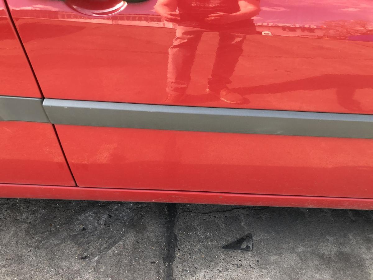 Renault Megane 2 II Grandtour T&uuml;r vorne rechts Beifahrert&uuml;r Rohbau OV727 Rot