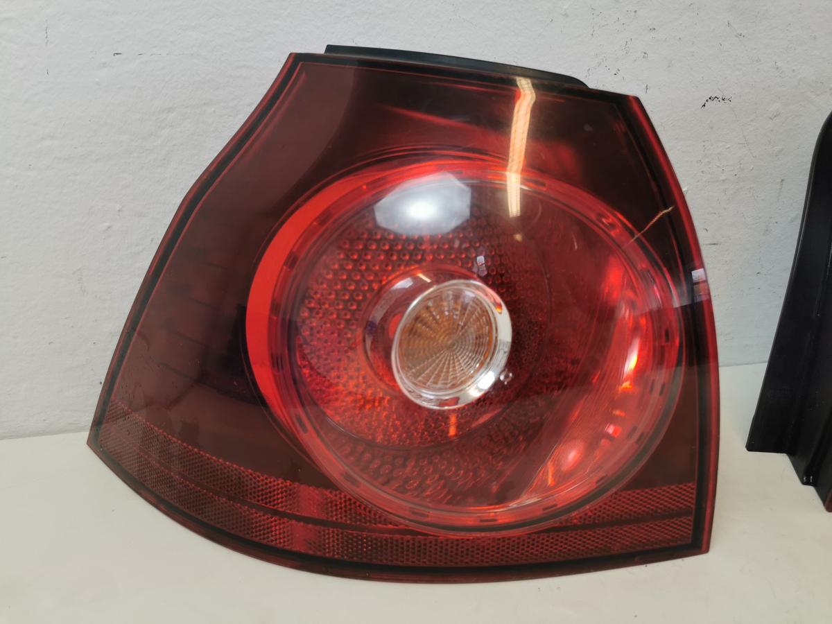 VW Golf 5 V 1K Satz R&uuml;ckleuchten Kirschrot OEM GTI R32 Jubi R&uuml;cklicht Text lesen