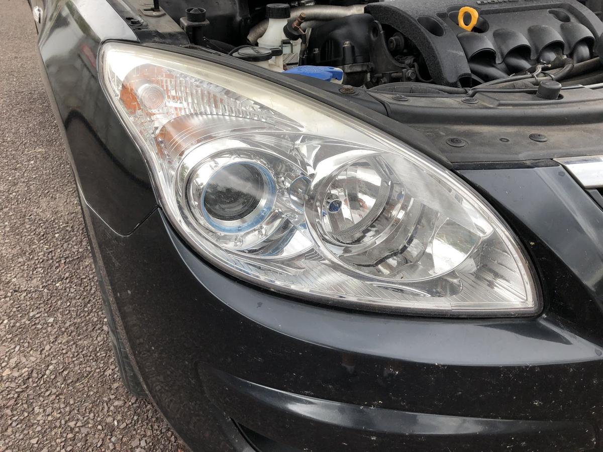 Hyundai i30 FD Scheinwerfer rechts Hauptscheinwerfer Halogen Frontscheinwerfer