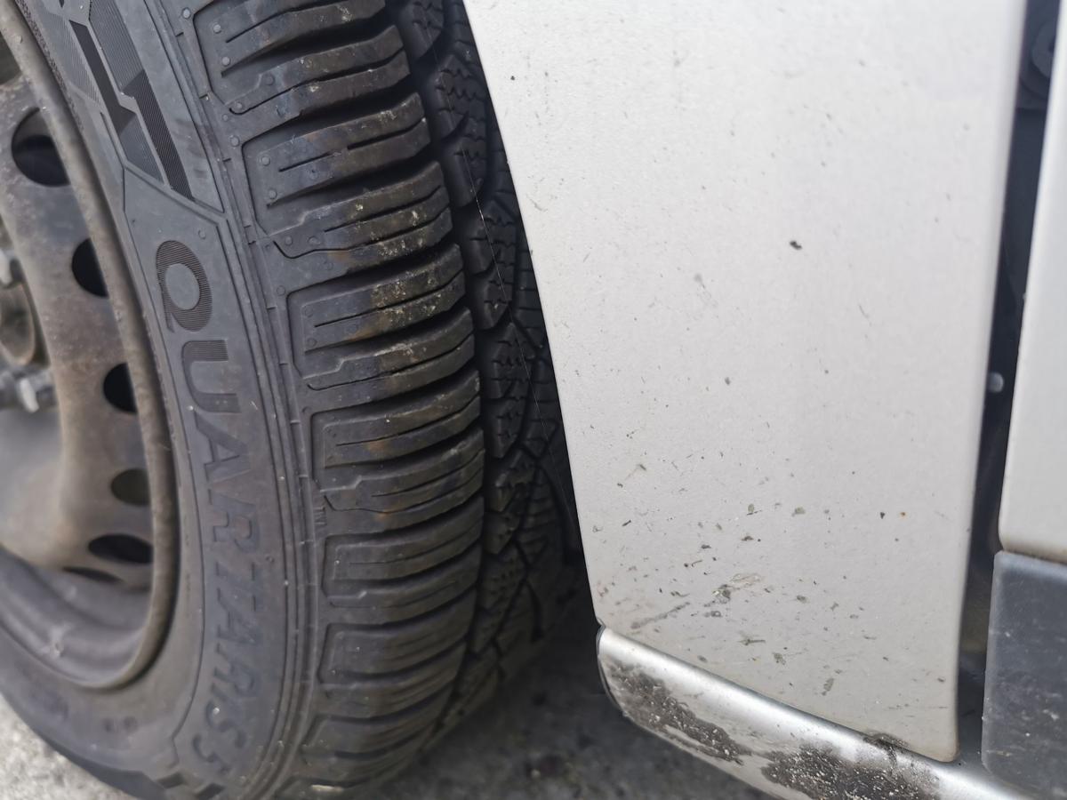 Renault Megane III Z Kotflügel Fender Seitenwand vorn links TED69 Grey met