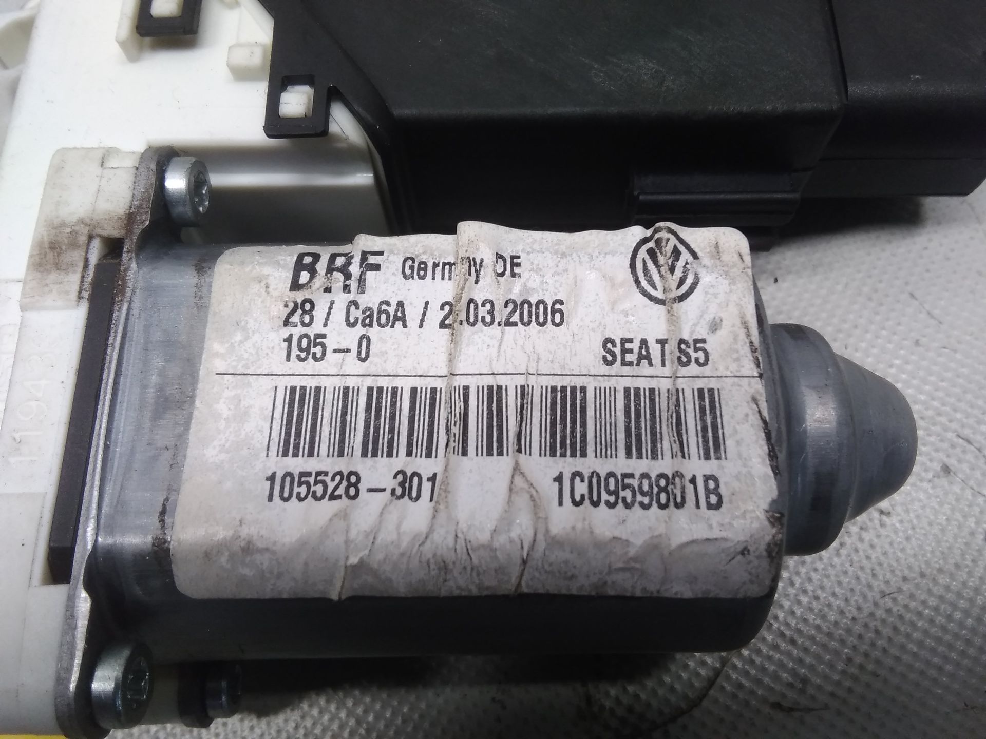 Seat Leon 1M original Fensterhebermotor vorn links mit T&uuml;rsteuerger&auml;t Bj.2006