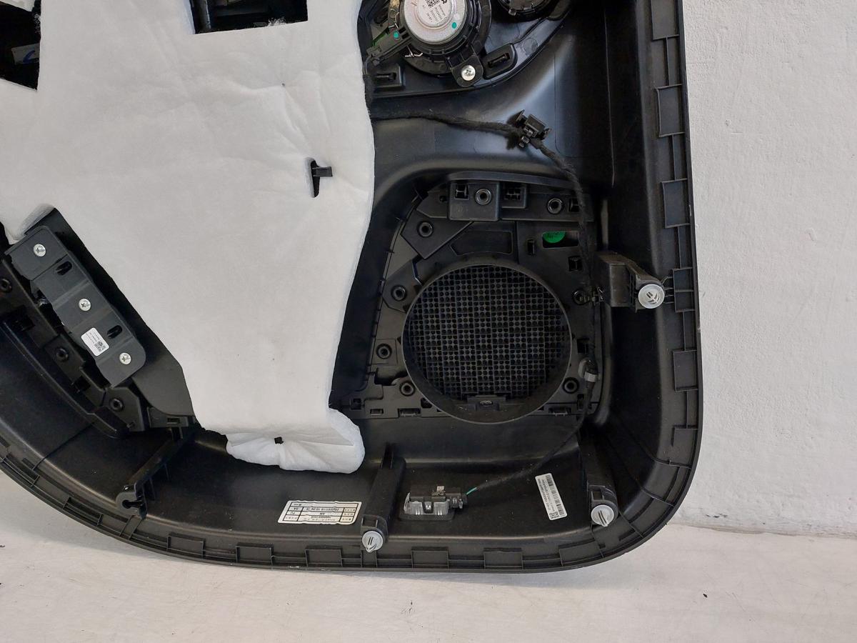 NIO EL6 Elektro SUV Türverkleidung hinten rechts Fondtür Türinnenverkleidung