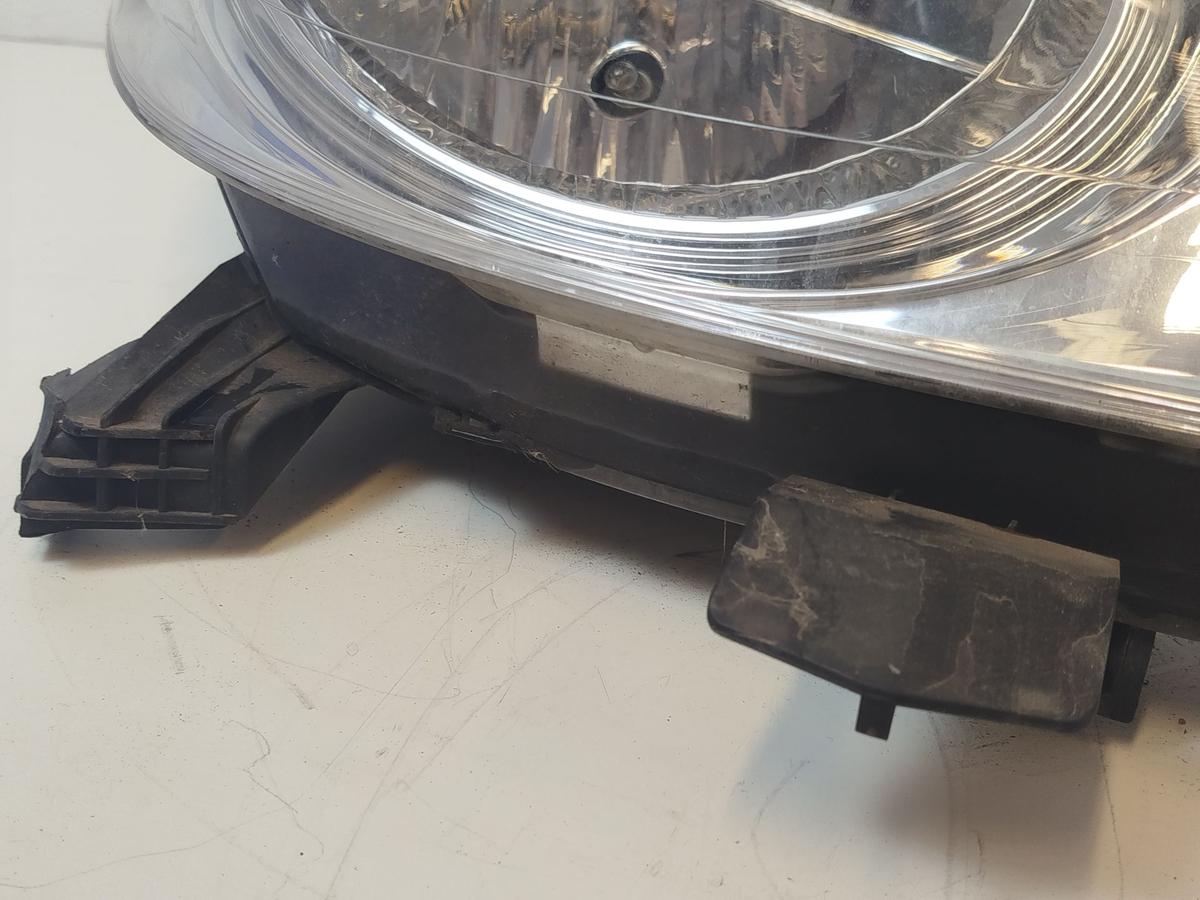 Peugeot 107 P Scheinwerfer Hauptscheinwerfer Frontscheinwerfer vorn rechts Valeo
