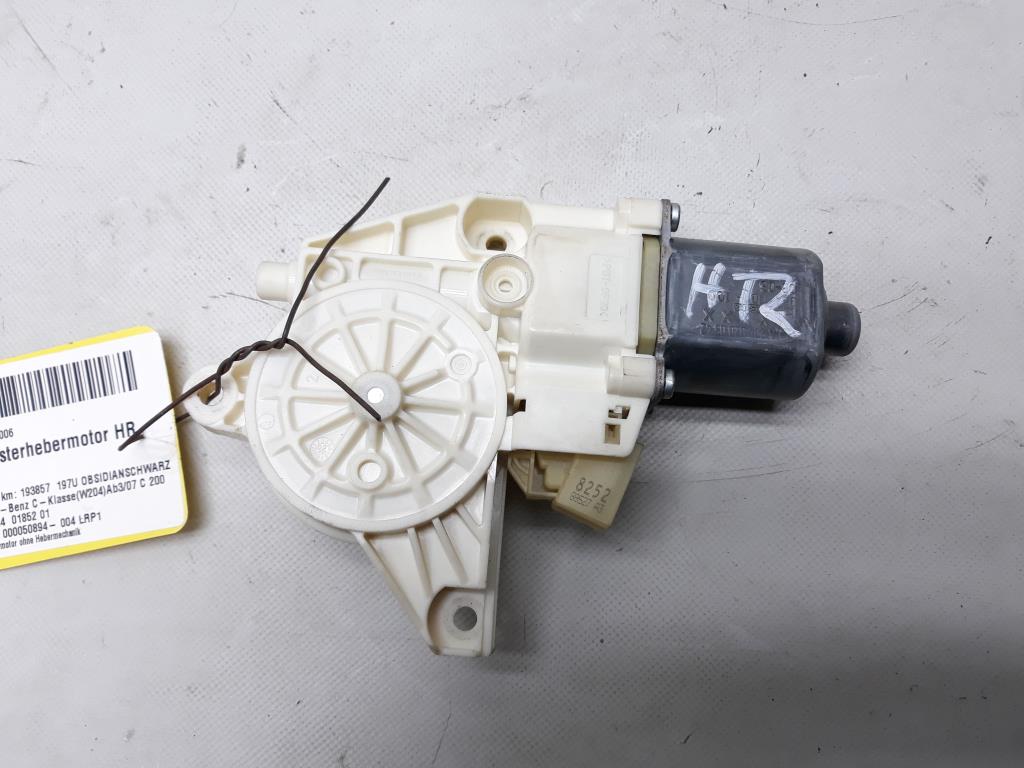 Mercedes C-Klasse W204 2048200542 Fensterhebermotor Tür hinten rechts BJ2008