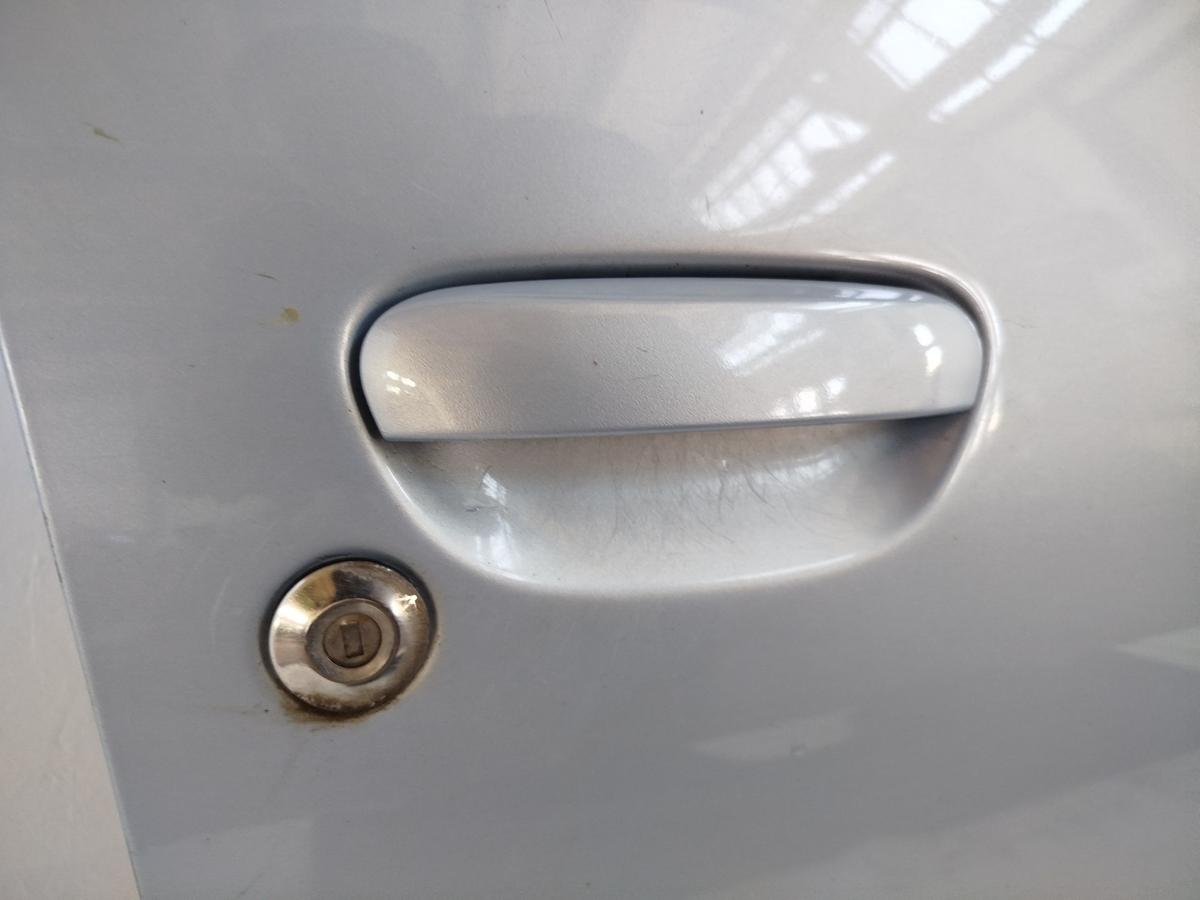 Mitsubishi Colt Z30 Beifahrertür Tür Autotür vorn rechts 5 Türer
