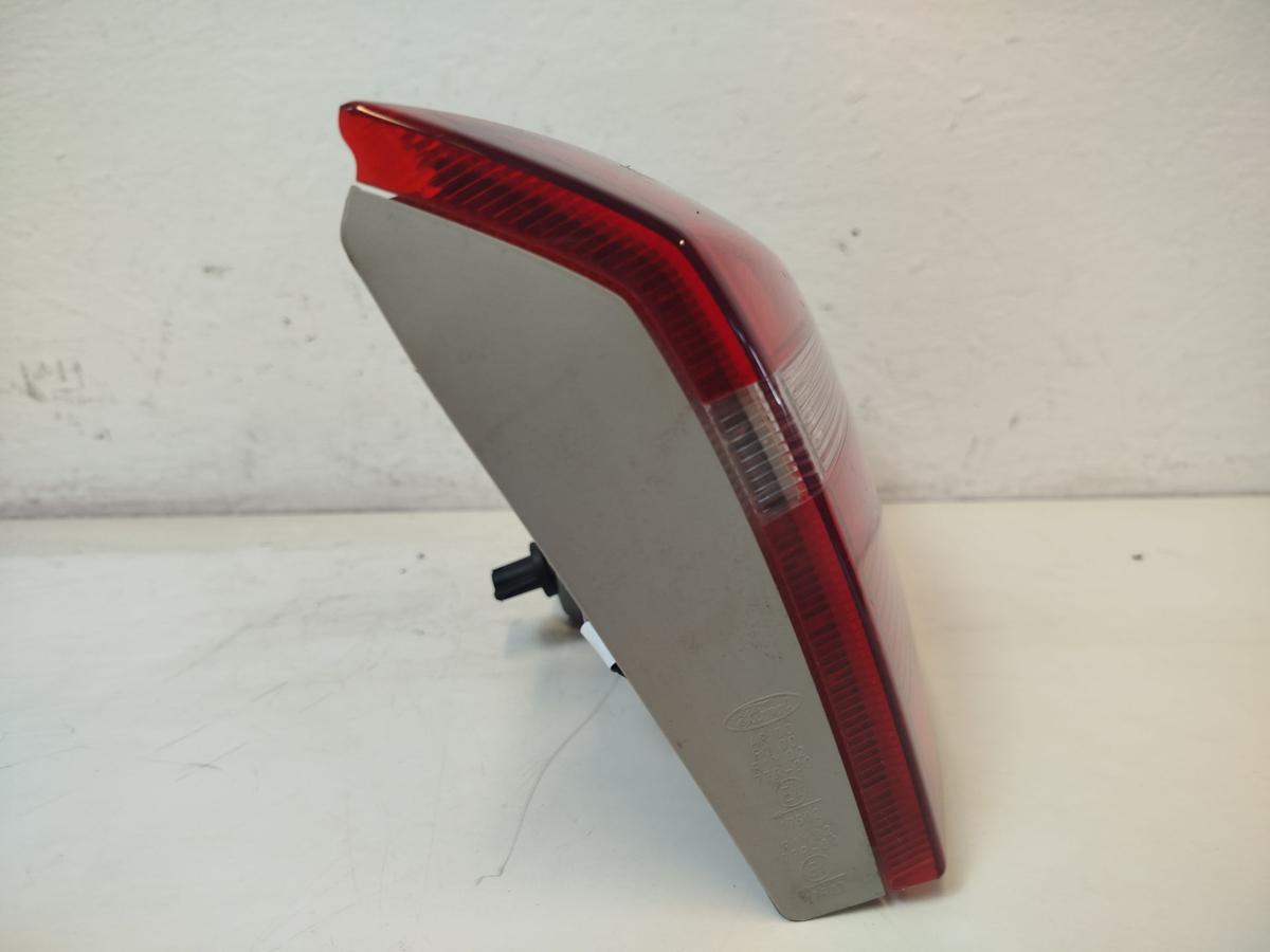 Ford Focus DYB CEW Turnier R&uuml;ckleuchte R&uuml;cklicht innen links Heckklappe ab14