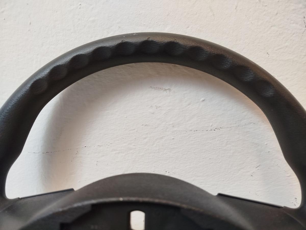 Nissan Micra K14 Lenkrad Plastiklenkrad 3 Speichen mit Mufu kein Leder