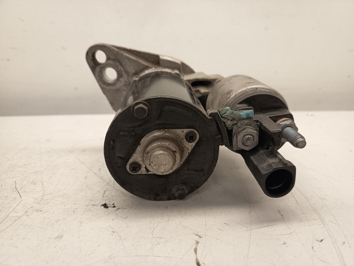 VW Passat 3C original Anlasser Starter 1.6 75kW Benzin Bj 2006