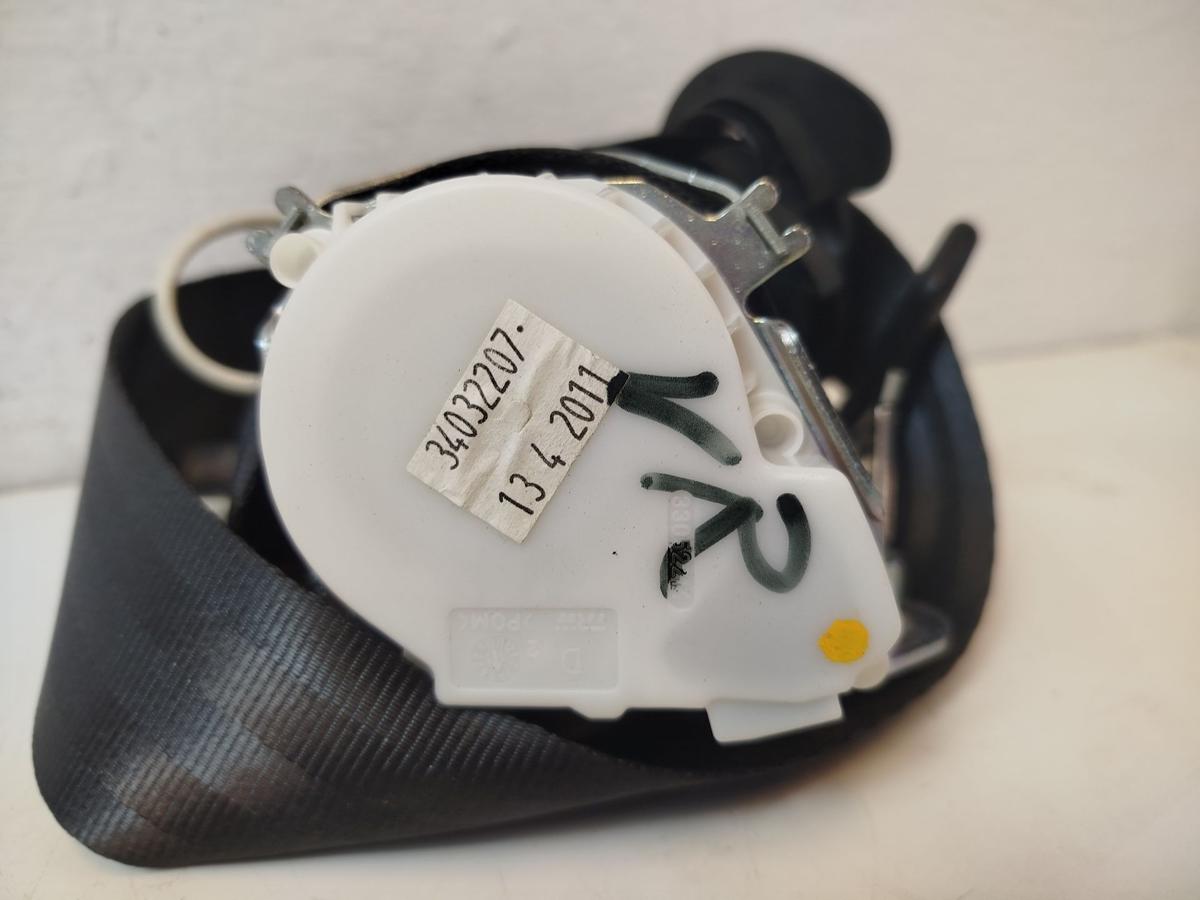 VW Passat 3C B7 Variant Sicherheitsgurt vorn rechts Anschnallgurt Gurtstraffer