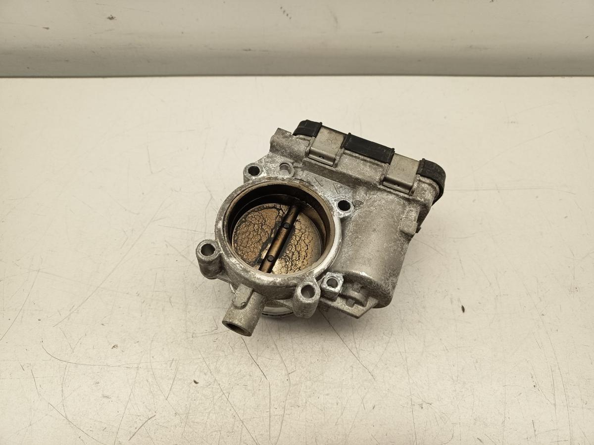 VW Touran 1T original Drosselklappe 03C133062D Baujahr 2006