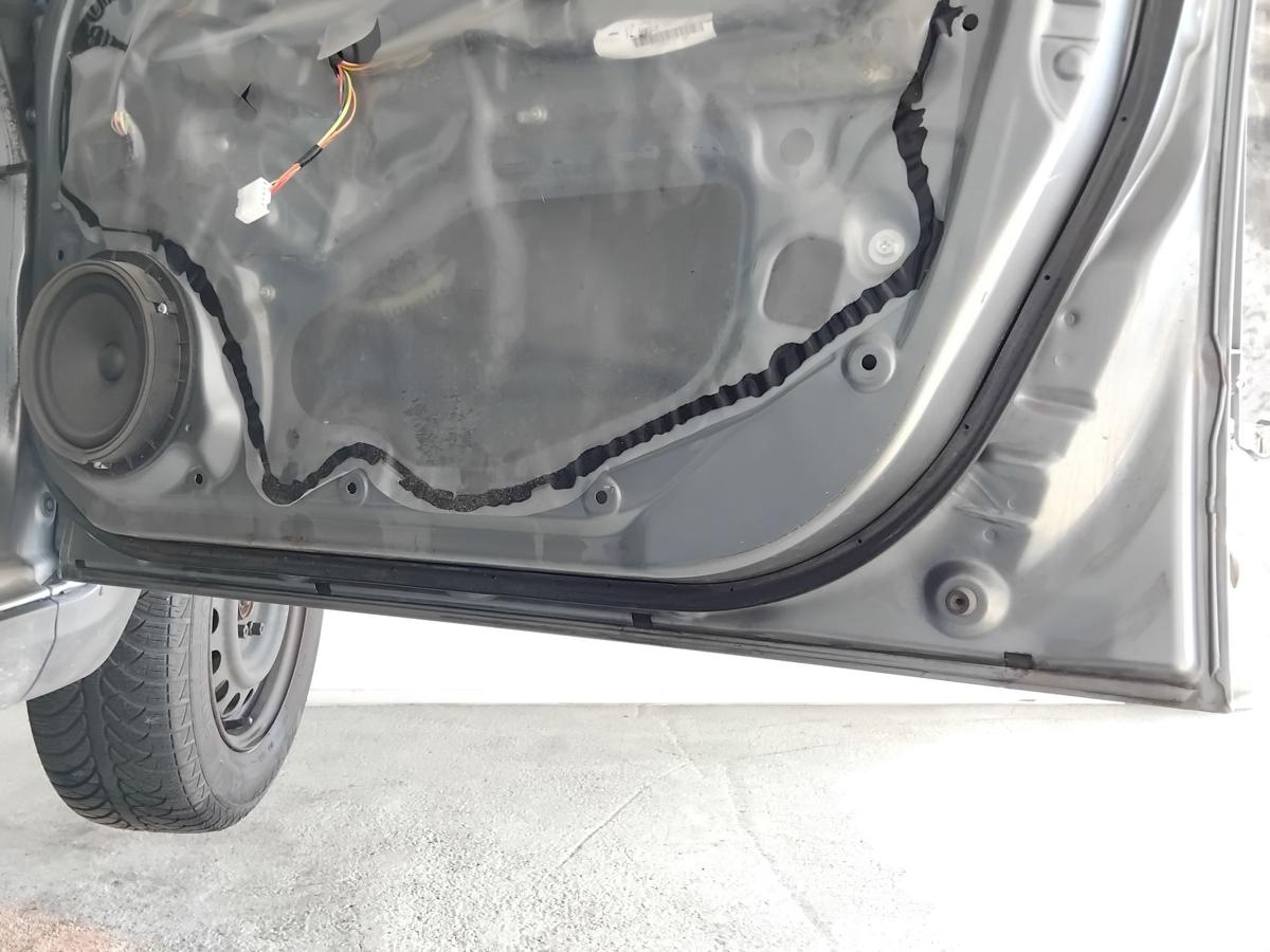 Suzuki SX4 Tür vorn rechts Beifahrertür 5-türig BJ2009 ZCD Galactic Gray