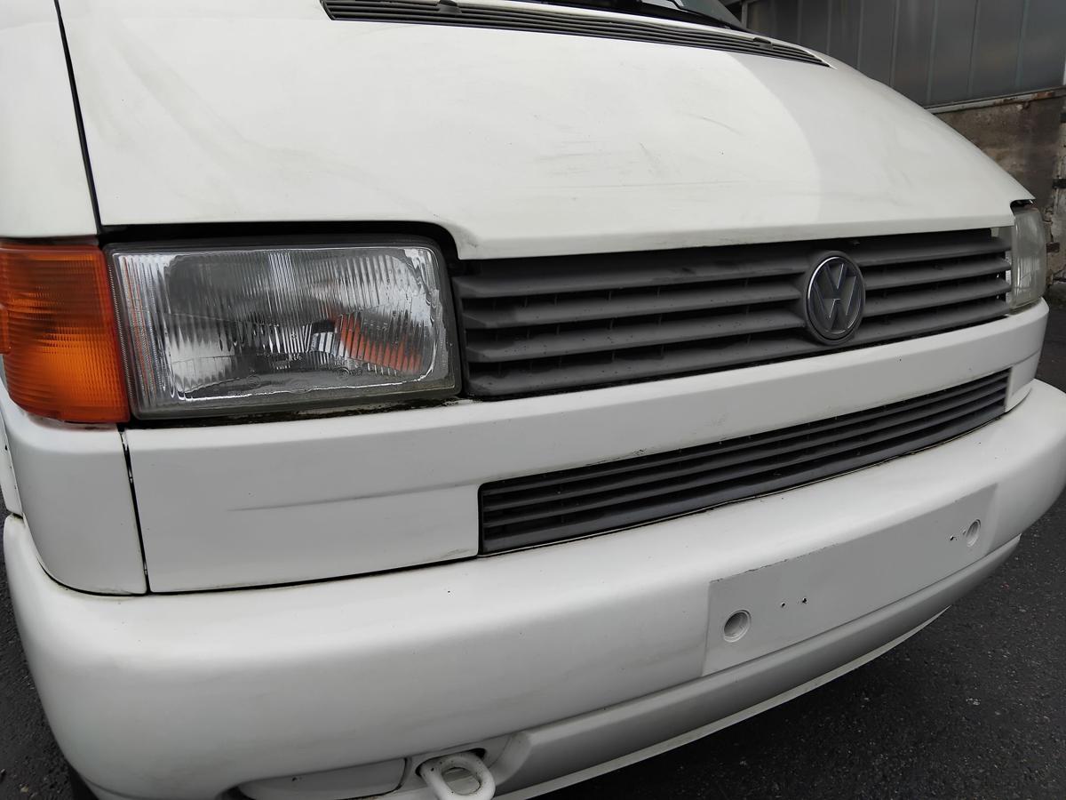 VW T4 original Kühlergrill mit Grillblende L902 Grauweiss Faceliftmodell BJ1998