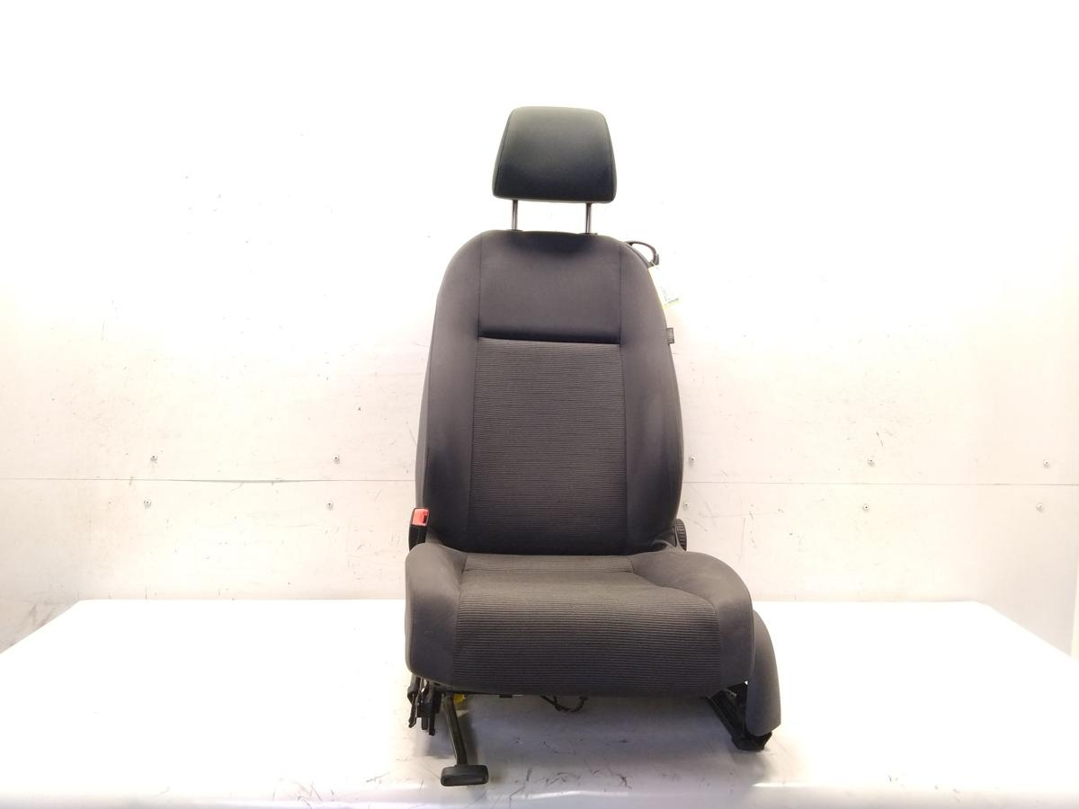VW Golf 5 1K Sitz Fahrersitz vorn links Stoff dunkelgrau 3 t&uuml;rig BJ2008