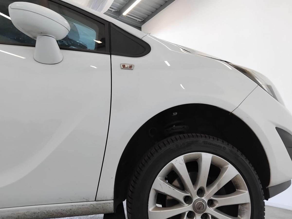 Opel Meriva B original Kotflügel vorn rechts casablancaweiss BJ2011