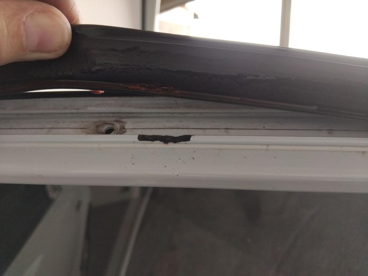 Hyundai i30 CW Kombi Tür hinten rechts weiss 7F BJ2010 tschechische Produktion