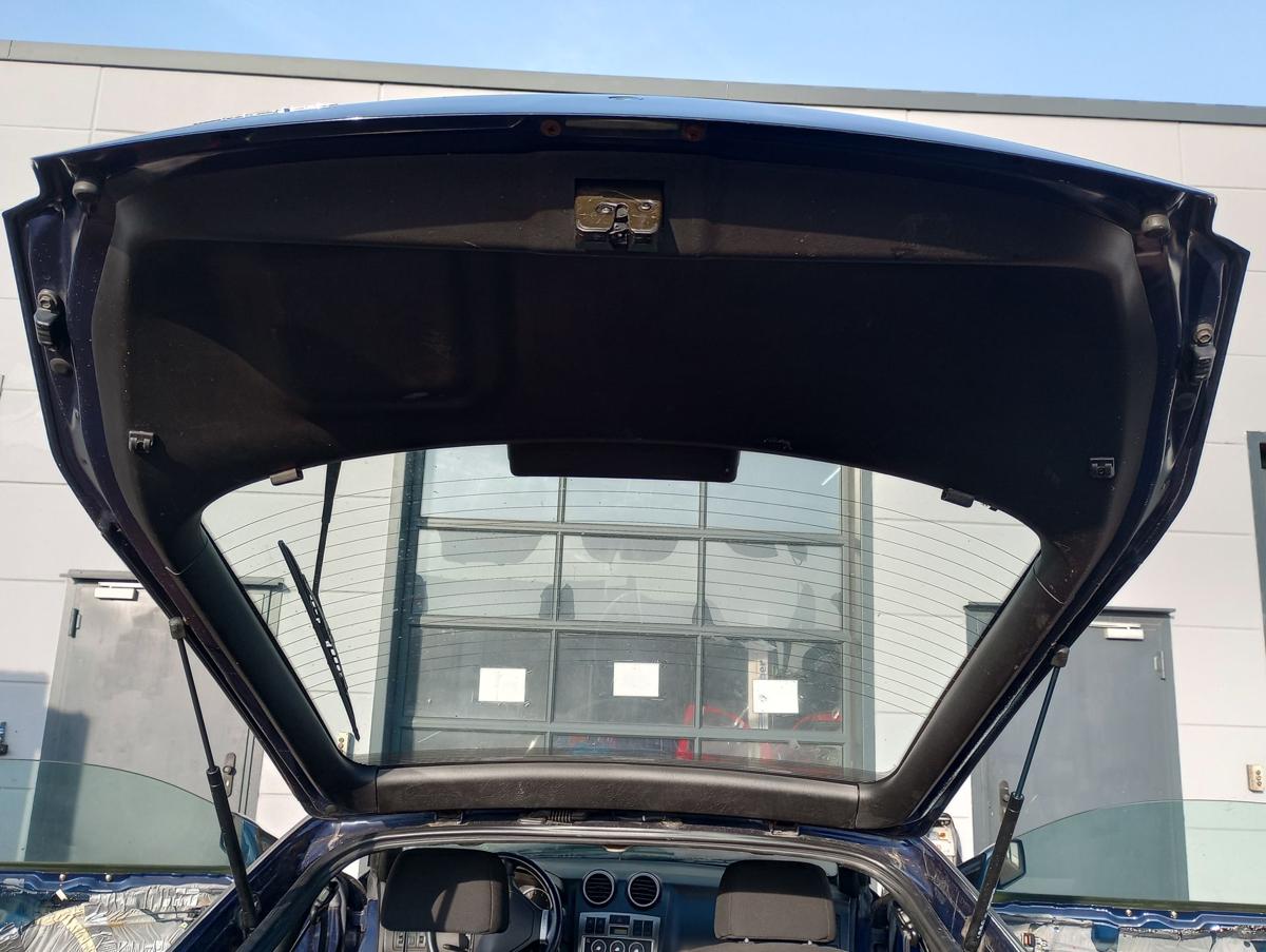 Hyundai Coupé orig Heckklappe mit Scheibe UC Carbon Blue Mica Bj 2002