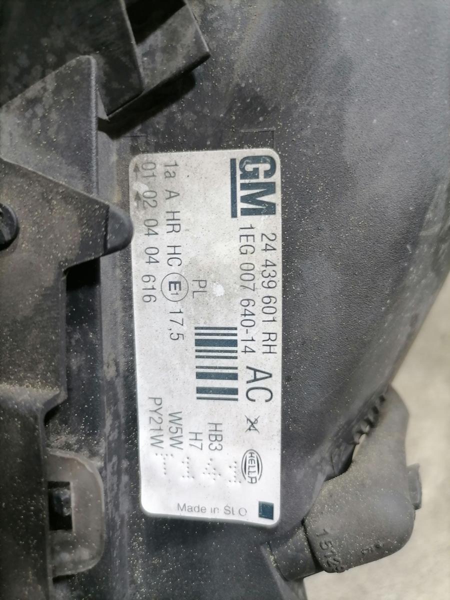 Opel Astra G original Scheinwerfer vorn rechts Halogen Bj.2001