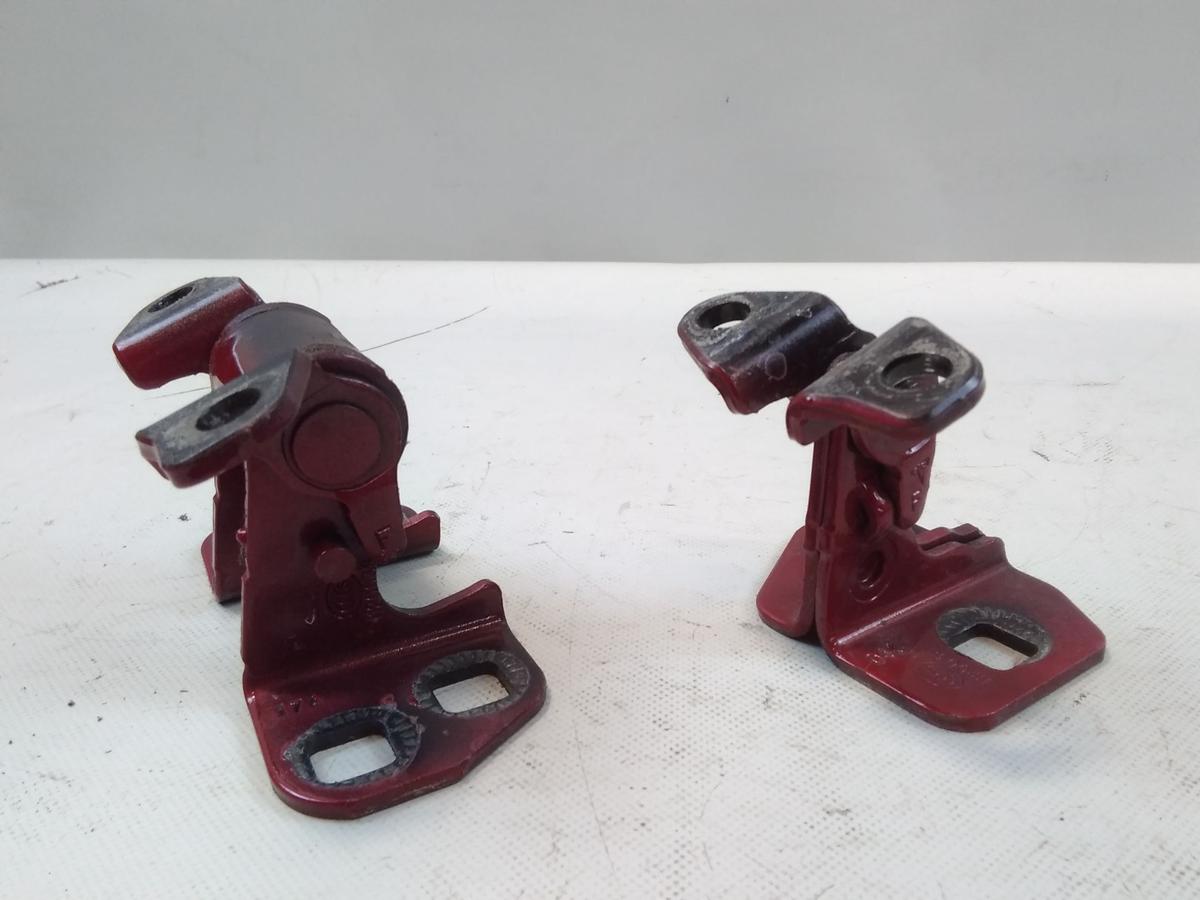 Tesla Model S Facelift original Satz T&uuml;rscharniere vorn rechts Bj.2019