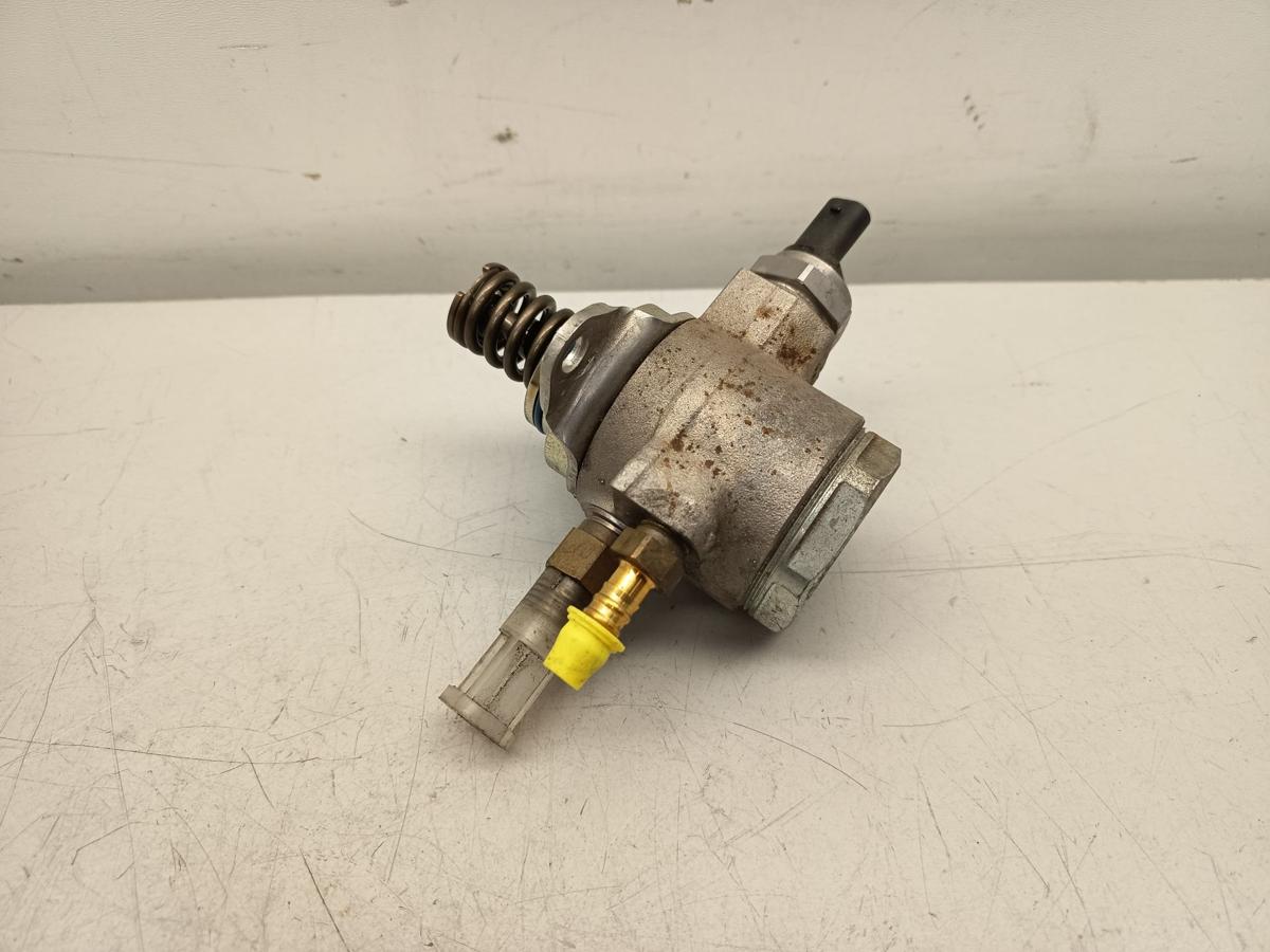 VW Golf Plus original Hochdruckpumpe 03C127026M 1.4l 90kW Benzin Bj 2013
