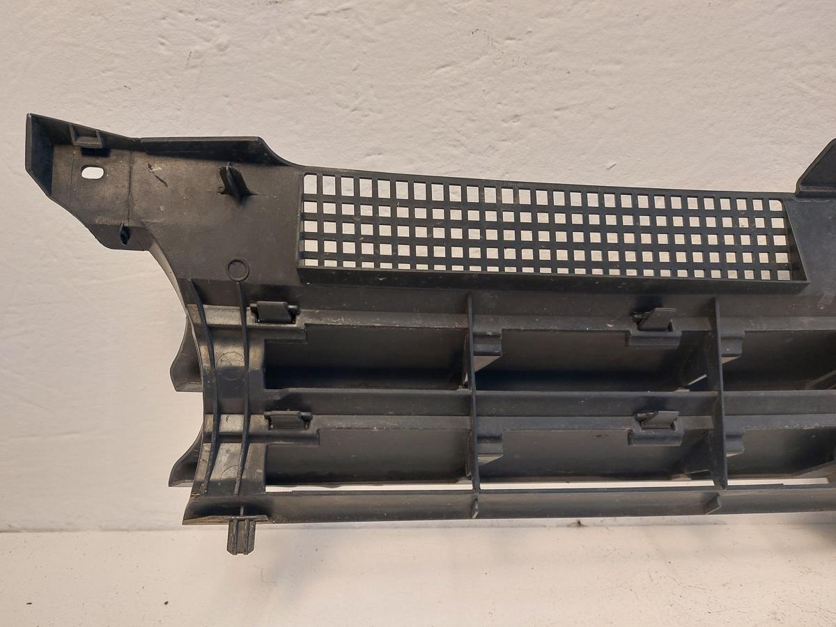 VW Golf IV 1J Grill Kühlergrill Frontgrill mit Logo LC9Z Black Magic Perl