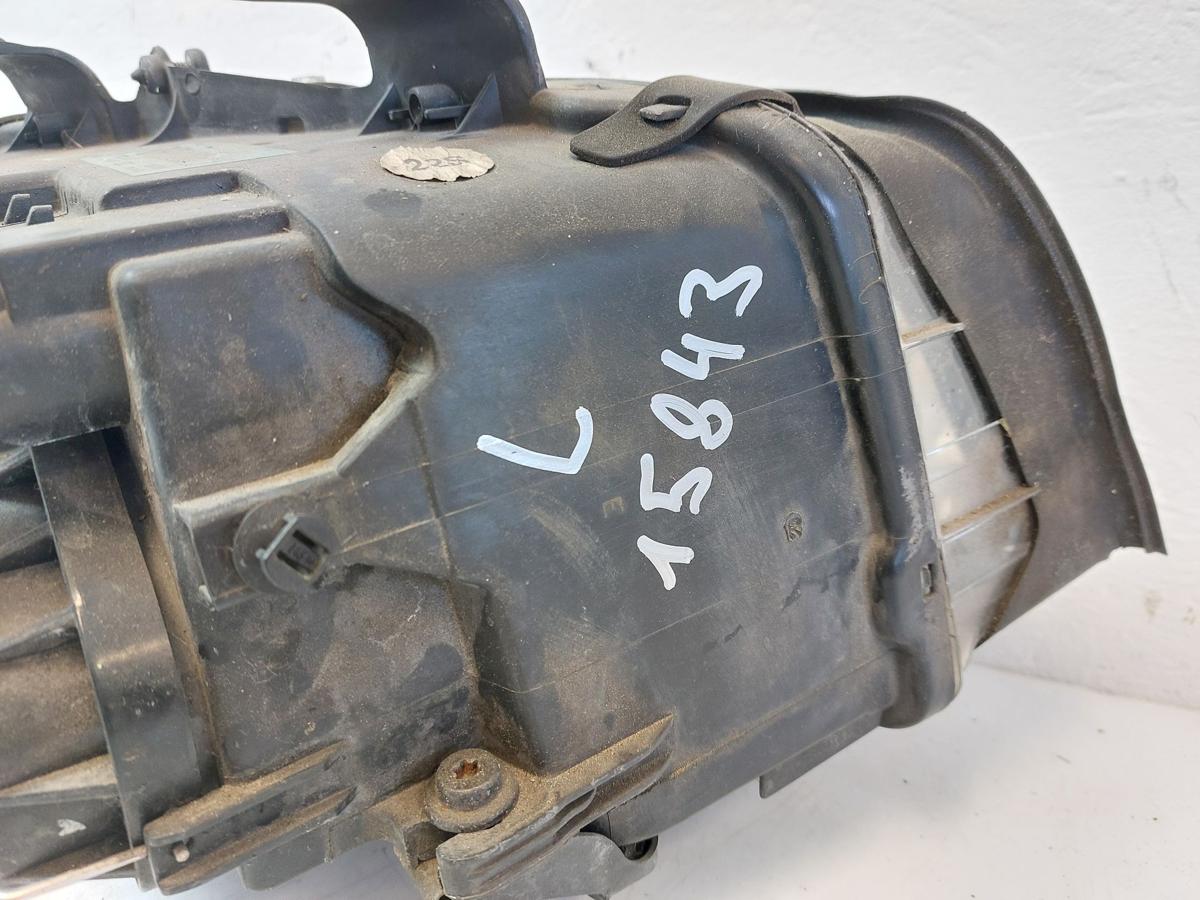 Audi A4 8E B6 Scheinwerfer vorn links Hauptscheinwerfer Lampe Haloge Valeo OEM