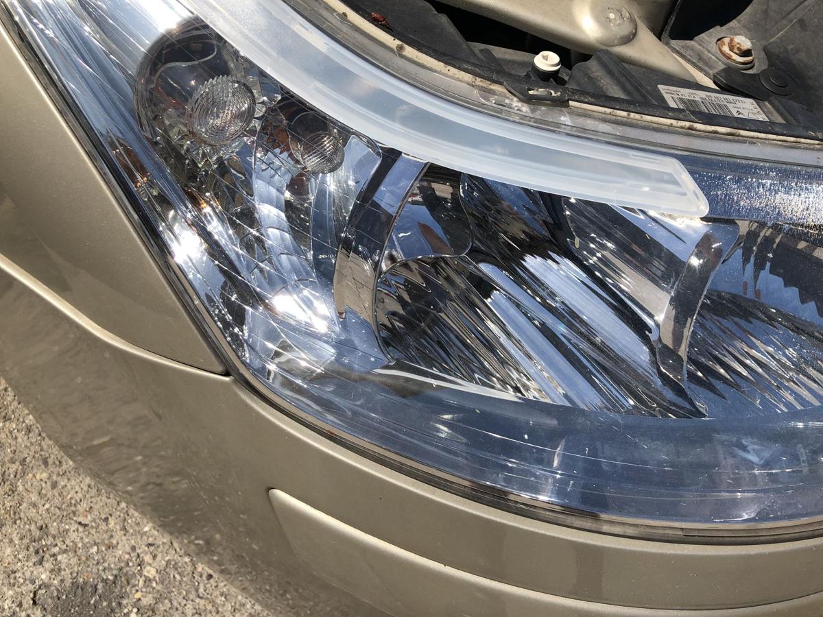 Citroen C4 Typ L Scheinwerfer rechts Hauptscheinwerfer Halogen Valeo OEM