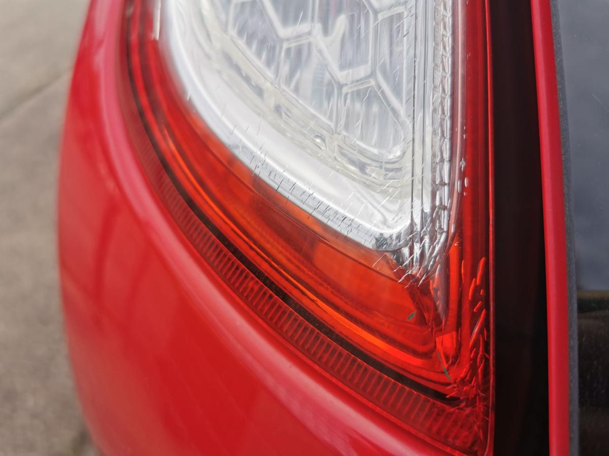 Ford Focus DA3 Rückleuchte Schlussleuchte Rücklicht hinten links 5 Türer TEXT