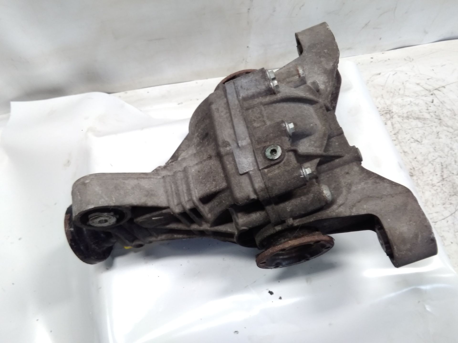 Audi Q7 4L original Hinterachsgetriebe Differential FKU 3.0TD 171kw Bj. 2006