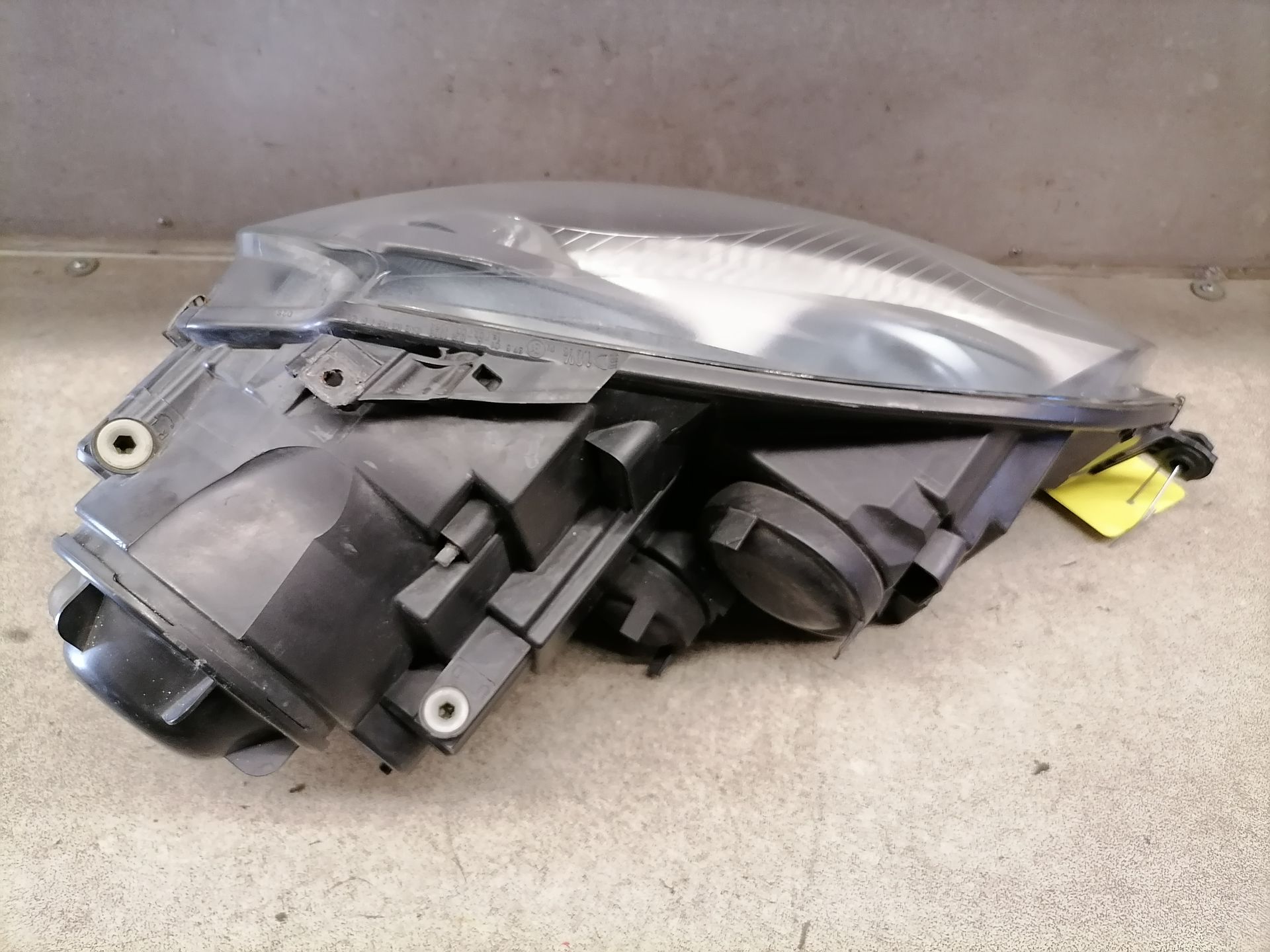 VW Golf 5 original Xenonscheinwerfer vorn links Bj.2005