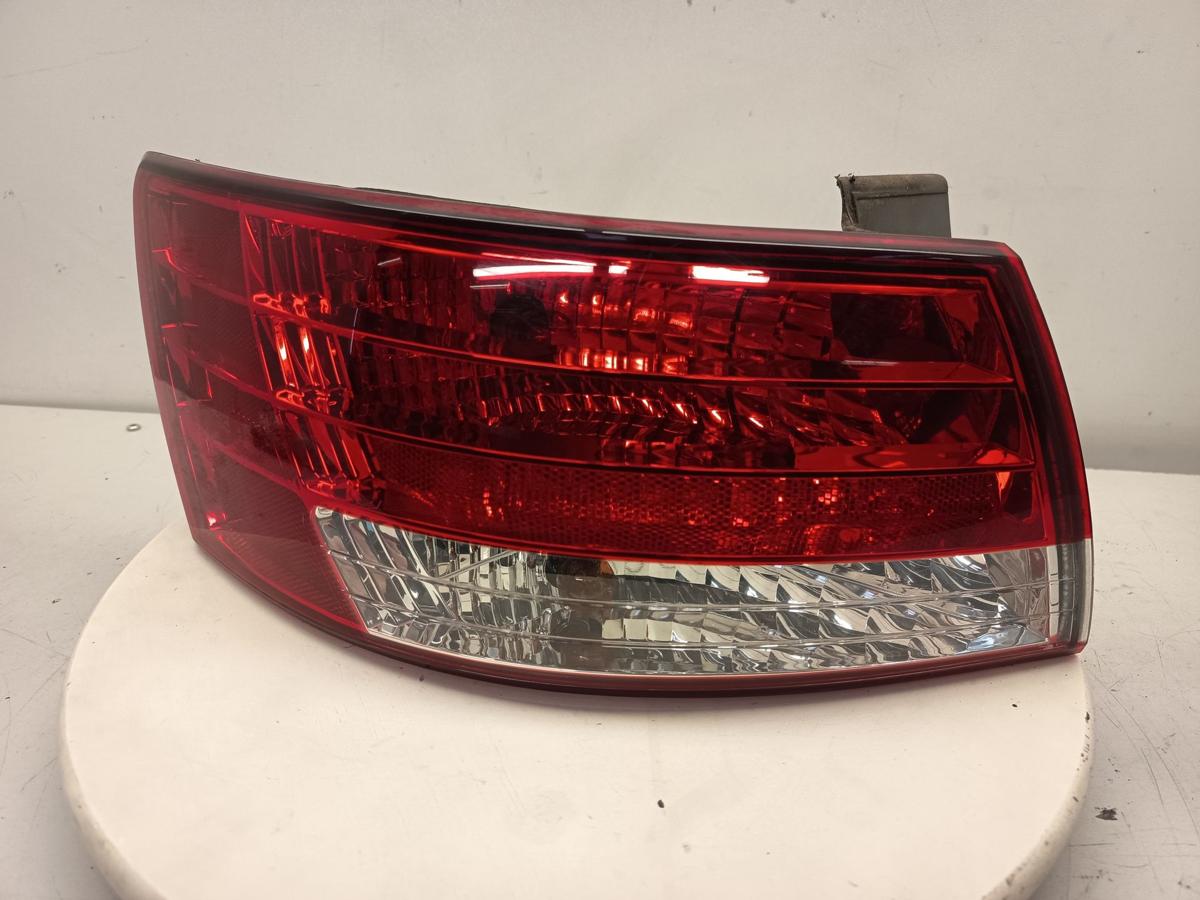 Hyundai Sonata 5 NF Bj 2009 original R&uuml;ck-Heck-Schlussleuchte links aussen